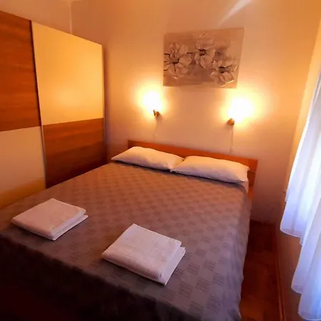 Apartman Mediteran - Drage