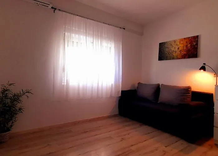 Apartament Mediteran - *