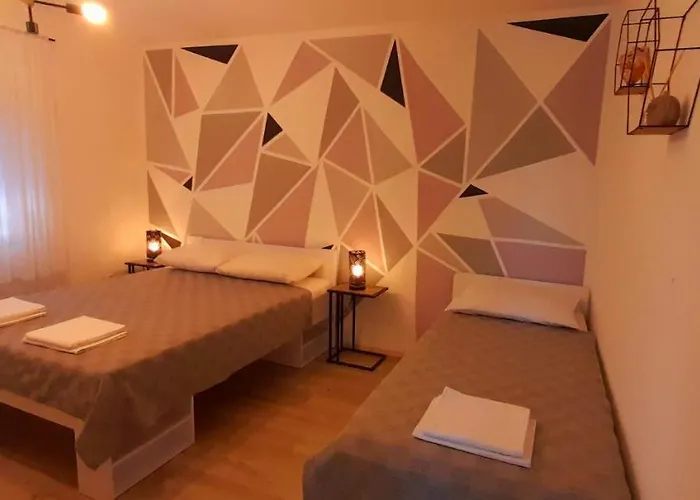 Apartman Mediteran - *